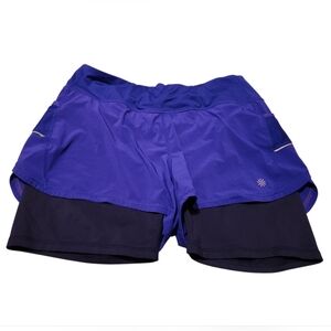 Women’s Large Athleta Ready Set Go 2 in 1 Blue/Black Athletic Shorts